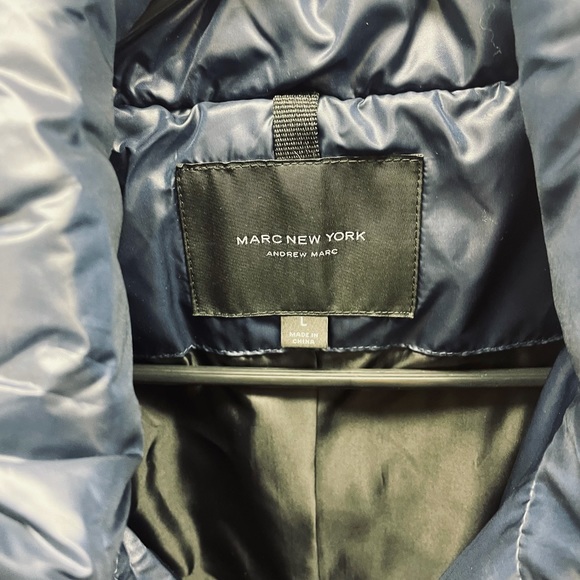 NWT, Andrew Marc Belted Puffer w/ REAL fur, Navy, Size L - Picture 12 of 14